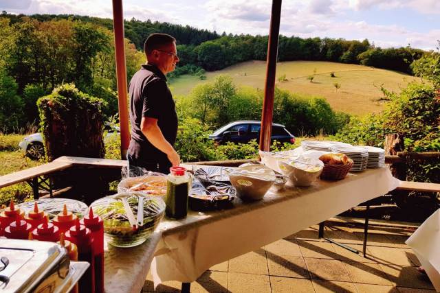 Schoenes Essen Heiko Schoene Gorxheimertal Laudenbach Catering Grillbuffet